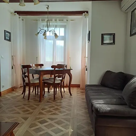 Bella Vista *