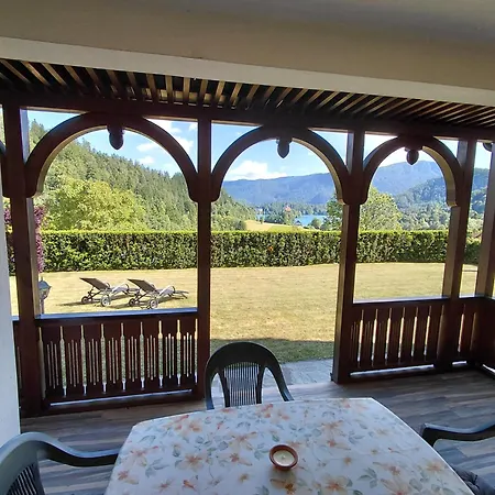 Bella Vista Apartment